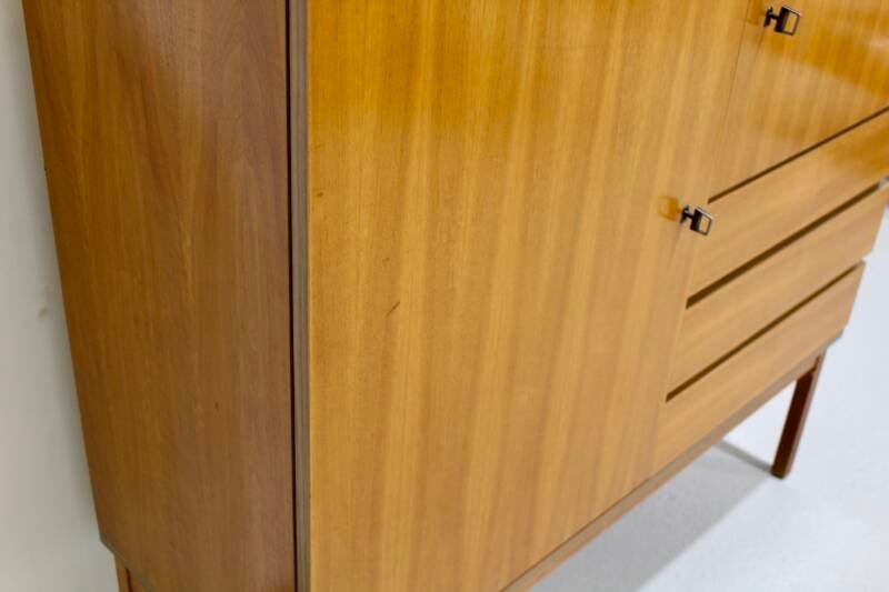 Vintage hoge kast, dicht - jaren '70 | 01255
