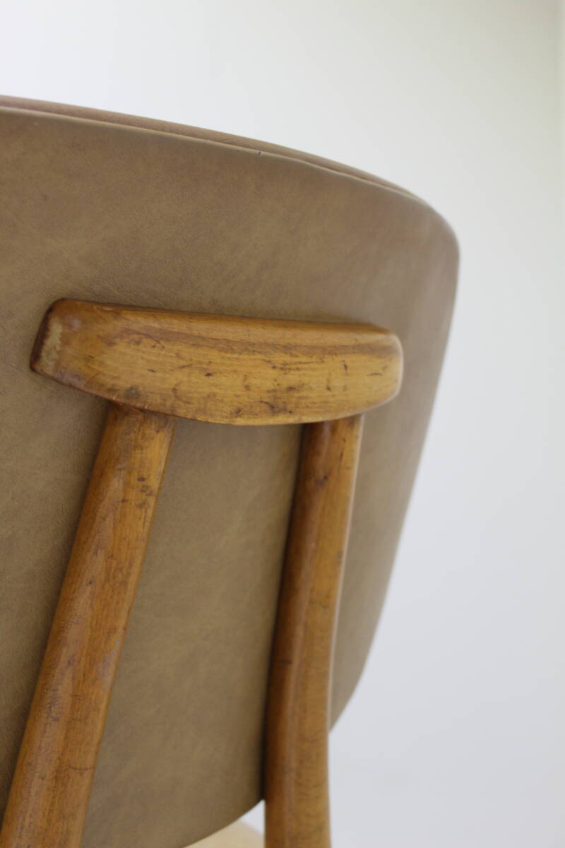 6x Vintage Esszimmerstühle – 60er Jahre, Kunstleder | 01402