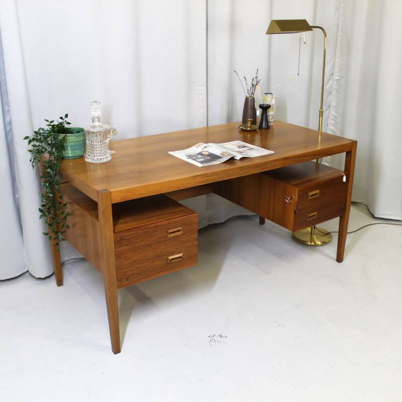 Vintage bureau