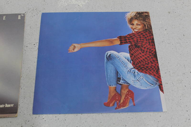 Tina Turner - Private Dancer LP/vinyl)