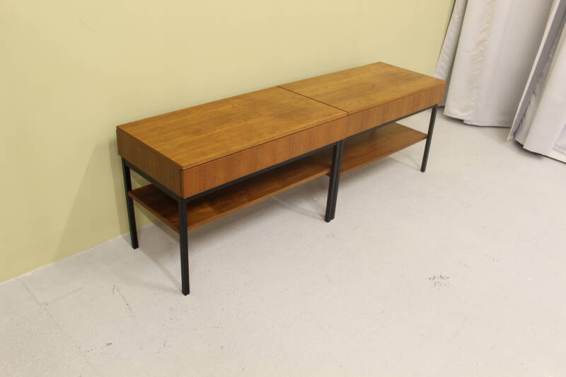 Vintage tv-meubel, (2 voorradig)