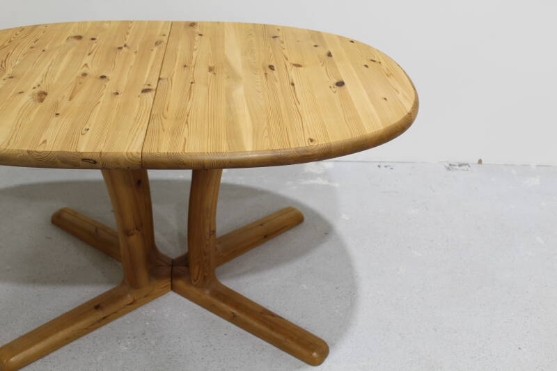 Vintage Danish Design dining table, extendable - Dyrlund pine wood | 00992