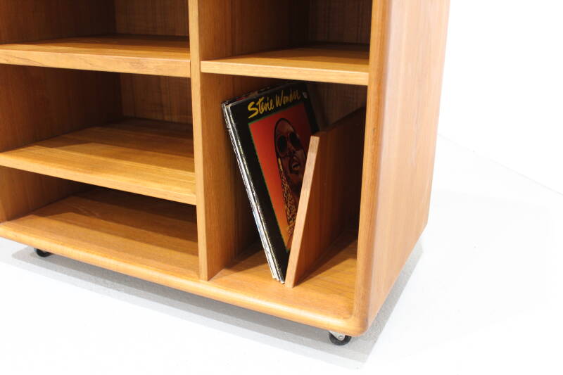 Vintage audiokast, tv-meubel Deens Design - Dyrlund, jaren '60 | 01173