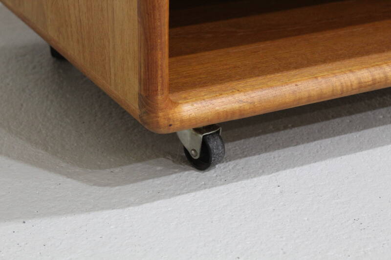 Vintage audiokast, tv-meubel Deens Design - Dyrlund, jaren '60 | 01173