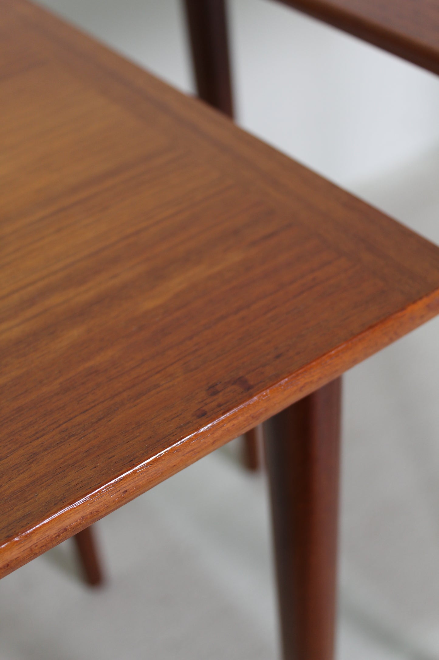 Vintage Deens Design mimiset bijzettafels