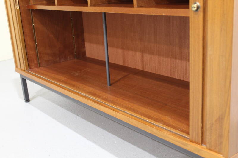 Vintage archiefkast, dressoir - schuifdeuren jaren '60 | 01262