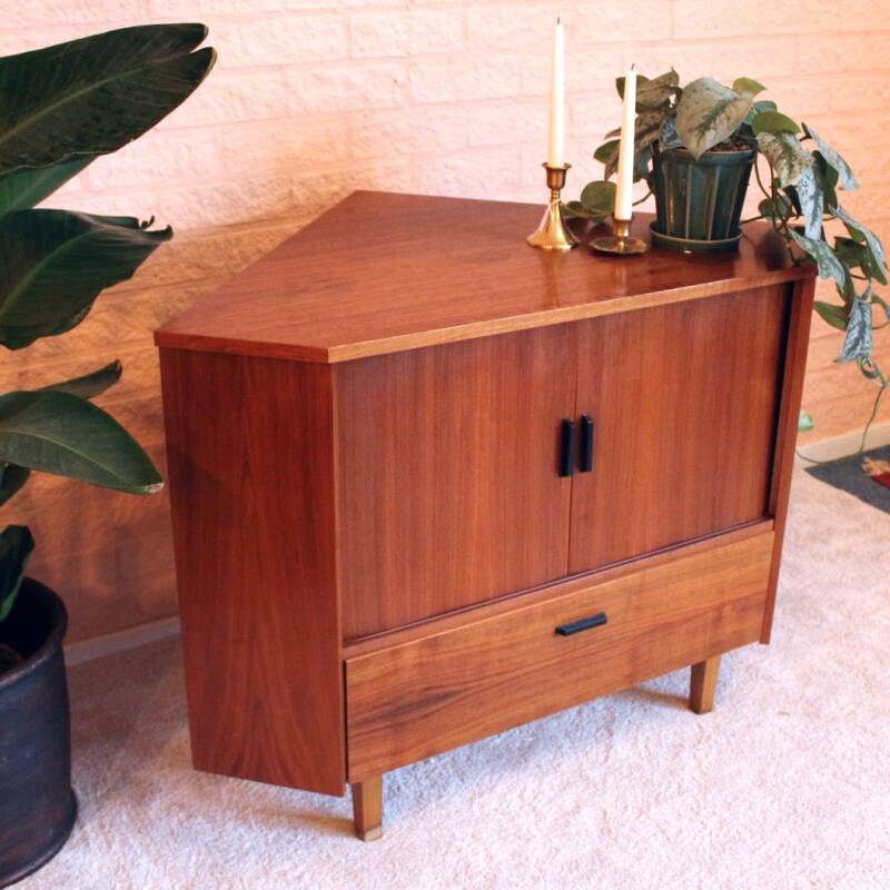 Vintage hoekkast, audiomeubel