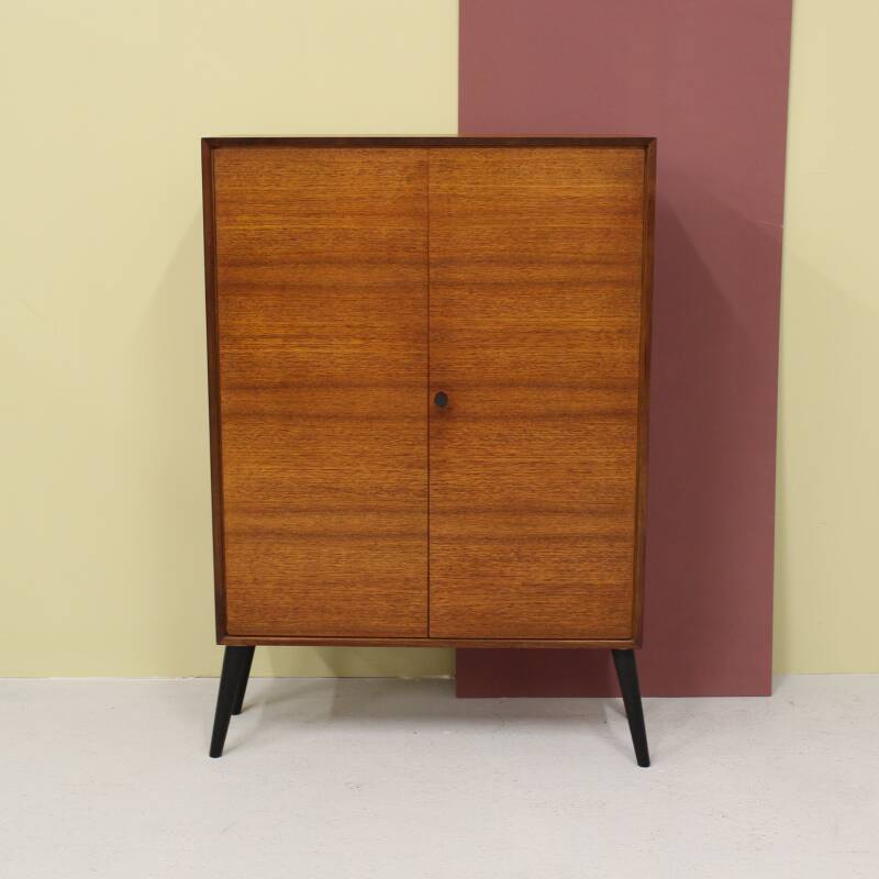 Vintage kast, kledingkast