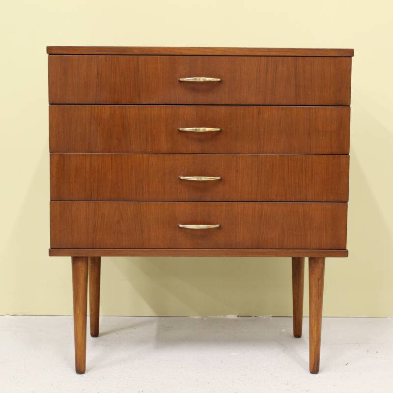 Vintage chest of drawers