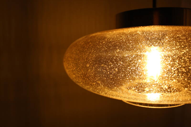 Vintage hanglamp AKA Leuchten, messing goud glas | 00790