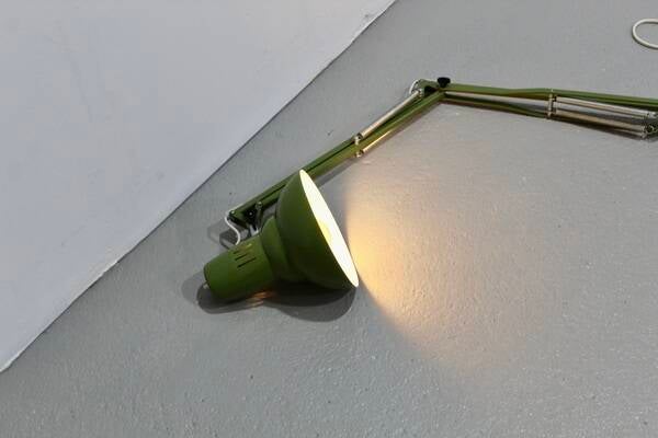 Vintage groene bureaulamp, architectenlamp – LEDU, jaren ’70 | 01137