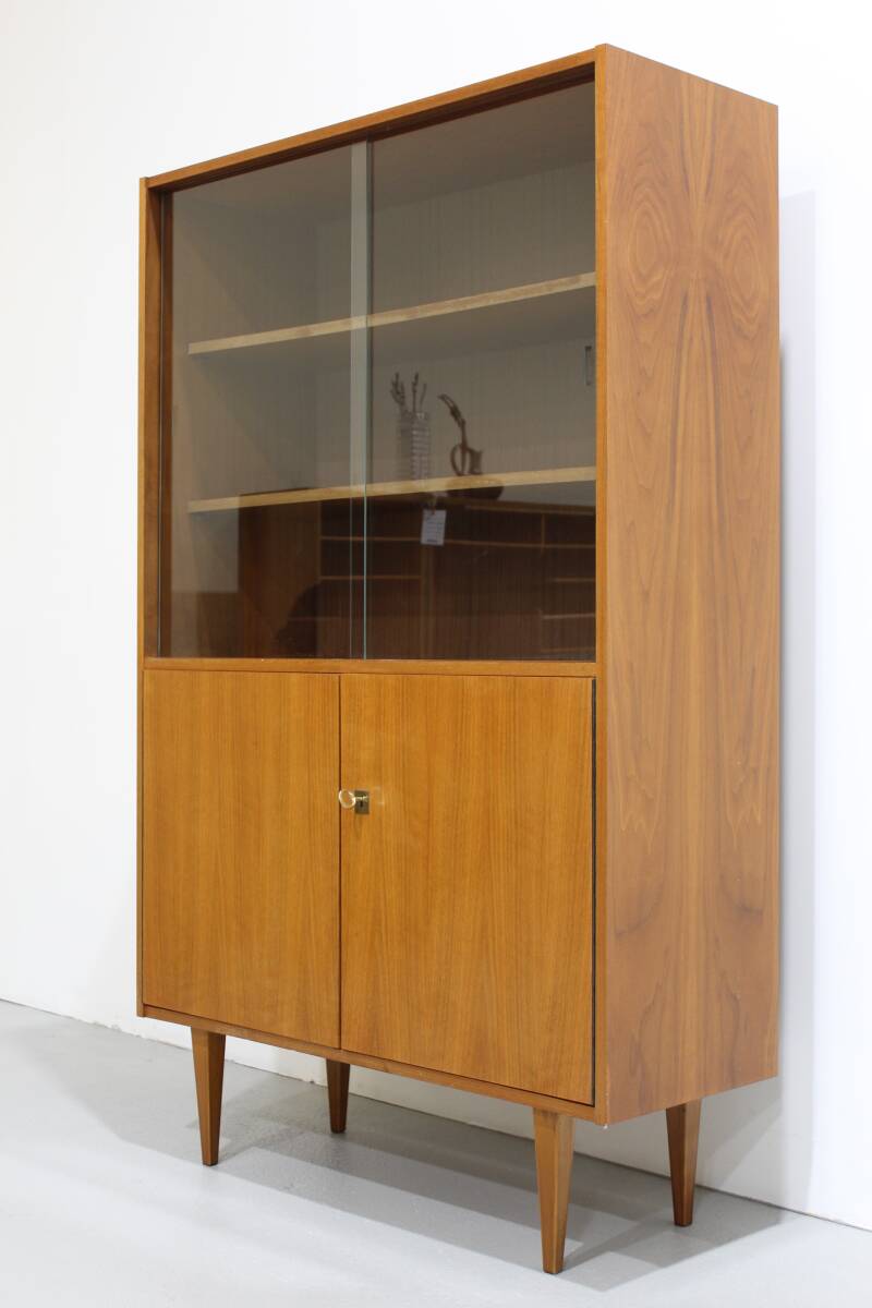 Vintage tall cabinet, display cabinet - 1960s | 01150
