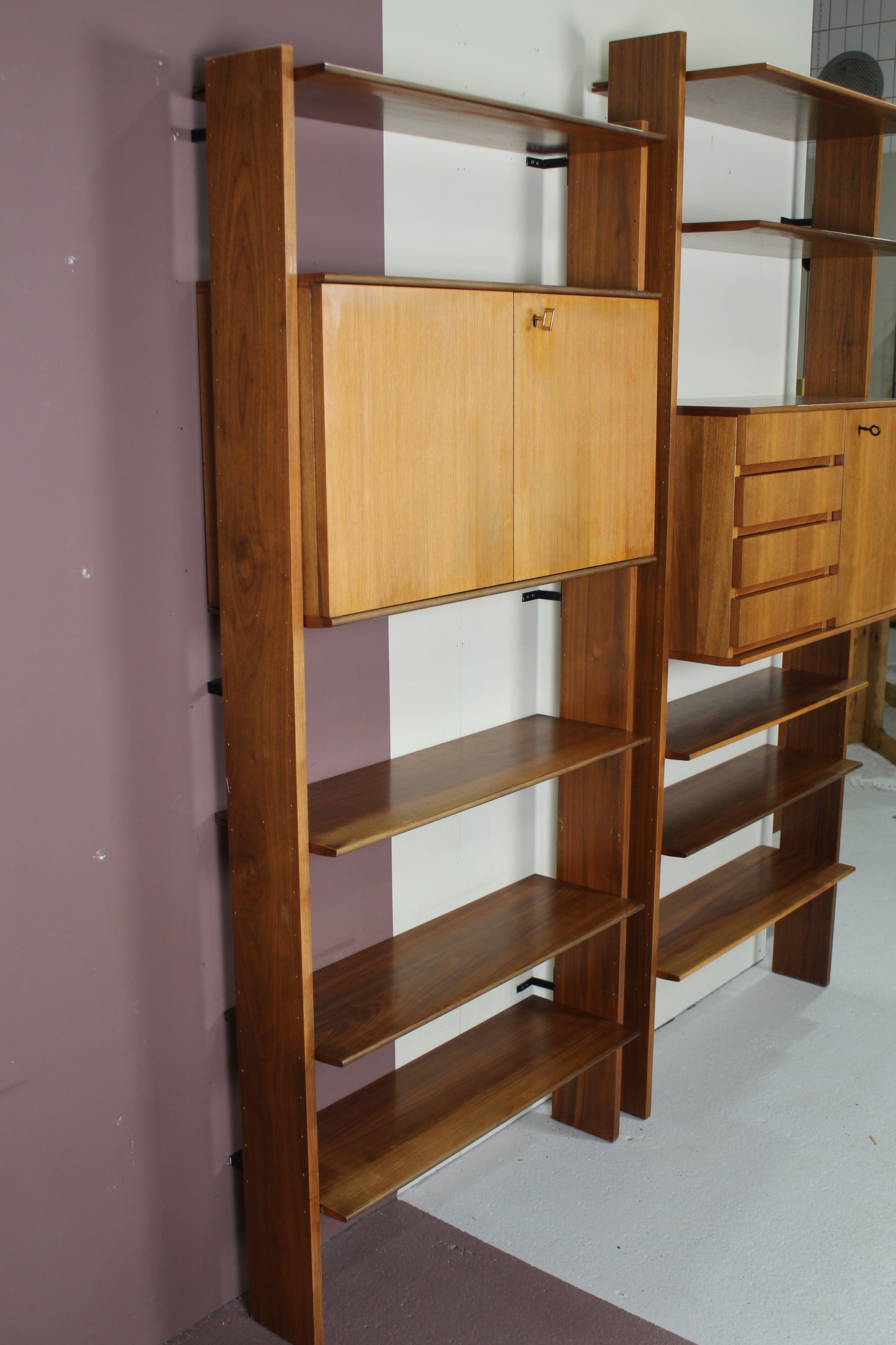 Vintage design wandkast boekenkast 1
