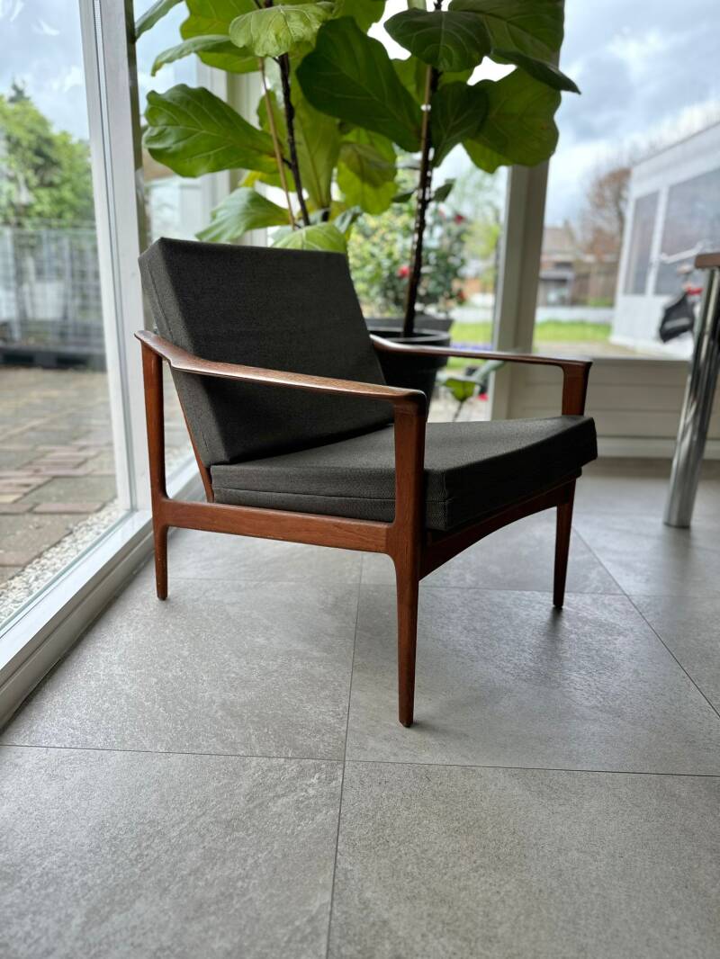 Vintage fauteuil, Deens Design - IB Kofod Larsen voor Selig | 01055