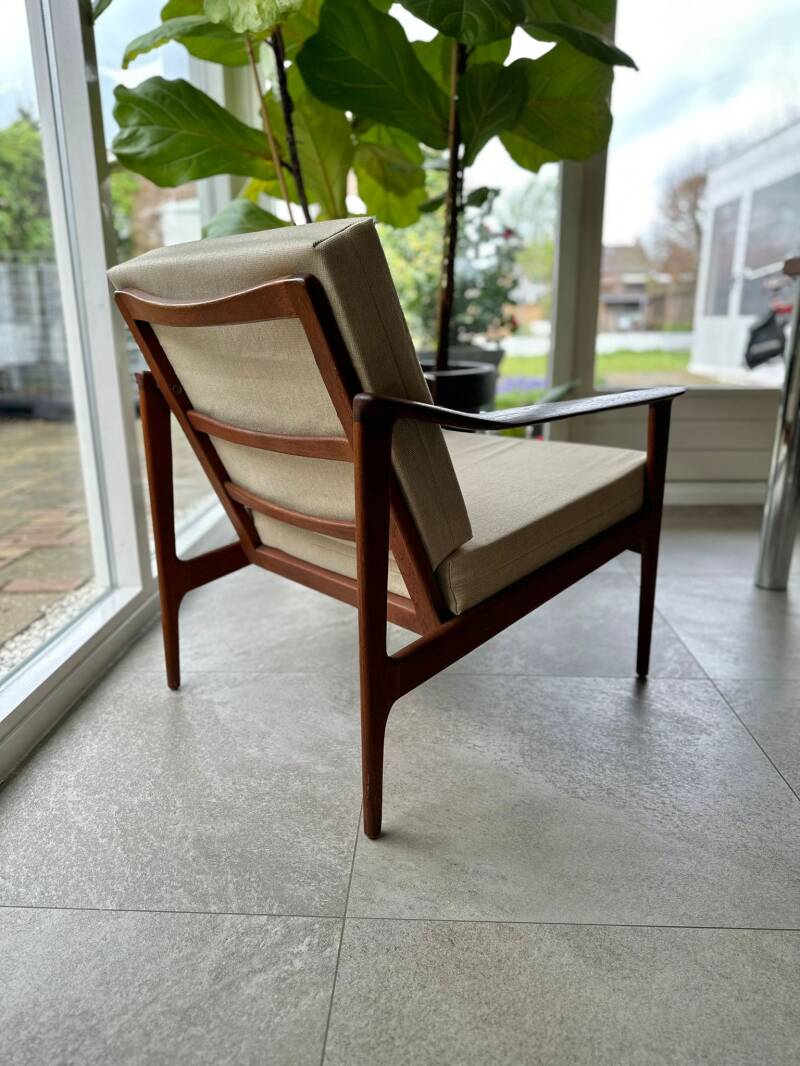 Vintage armchair, Danish Design - IB Kofod Larsen for Selig | 01054