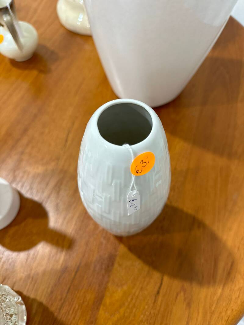 Vintage vase white Bavaria | SSS6