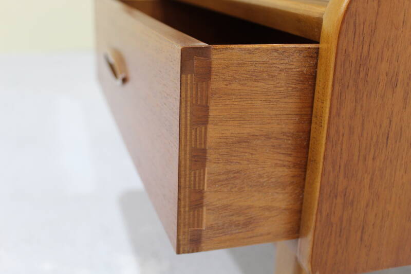 Vintage Design vitrinekast, drankkast - Jentique | 01102