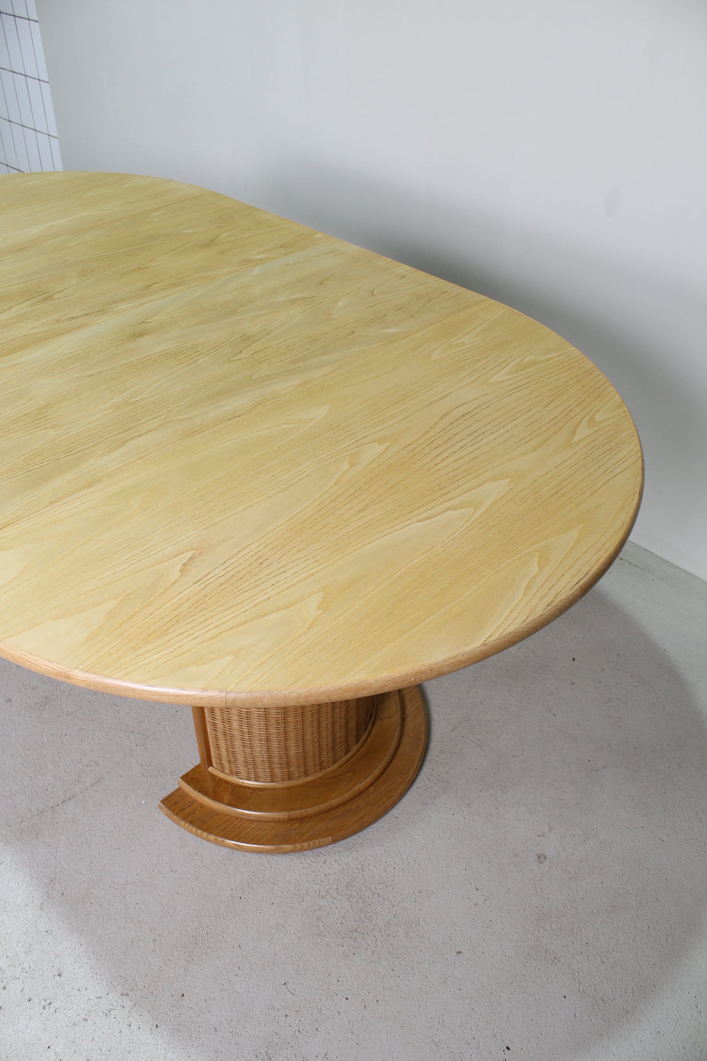 Vintage uitschuifbare eettafel eiken, rotan