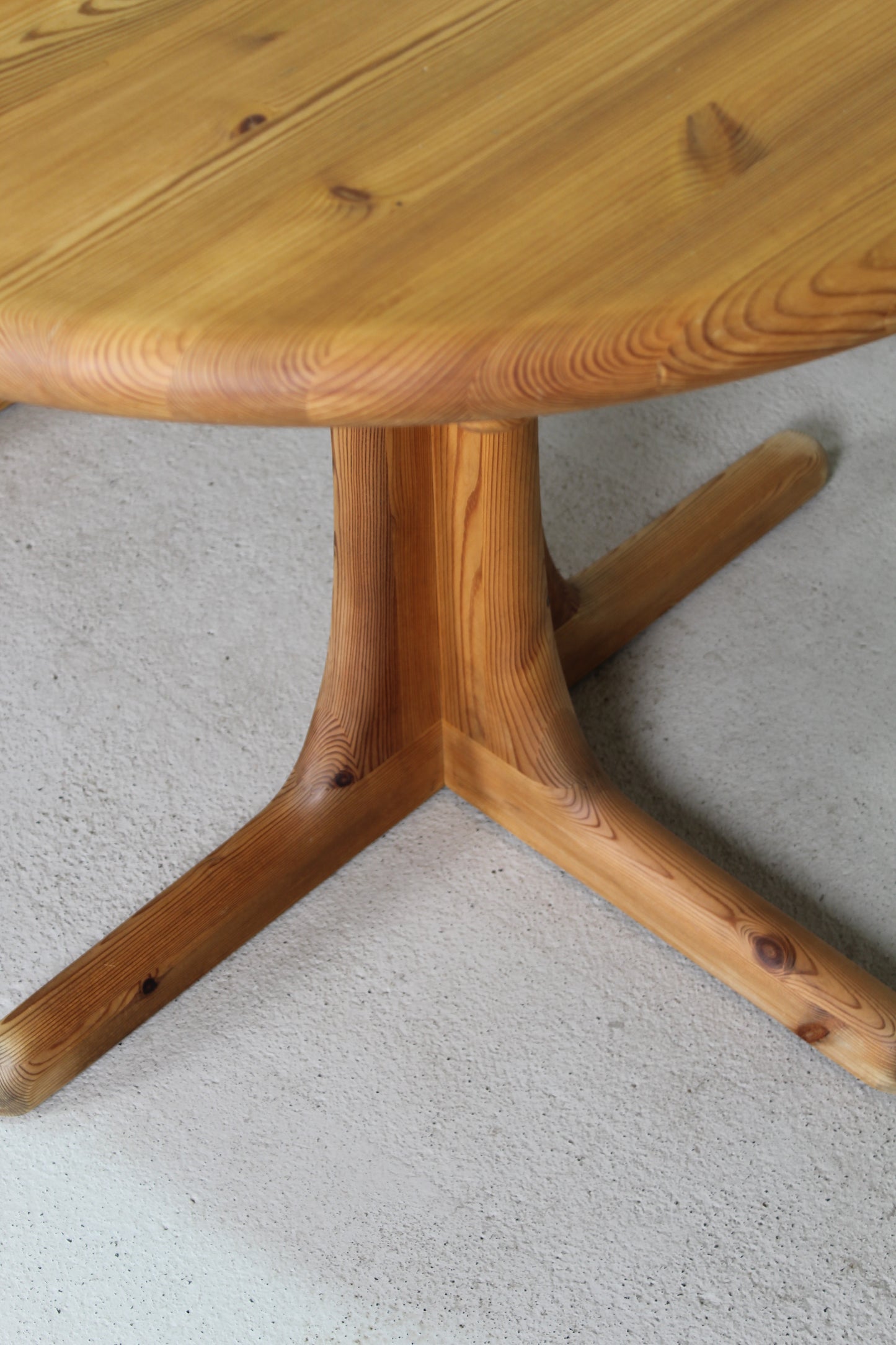 Deens Design grenen ronde uitschuifbare eettafel