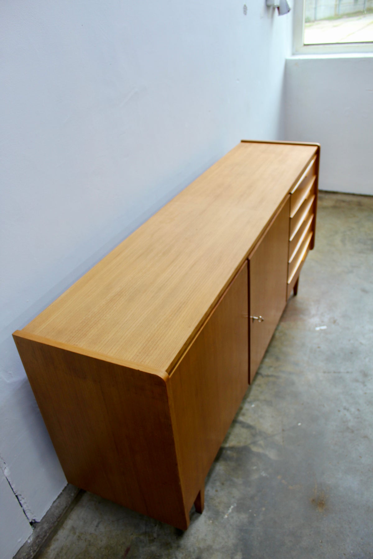 Jaren '60 dressoir, sideboard, licht hout