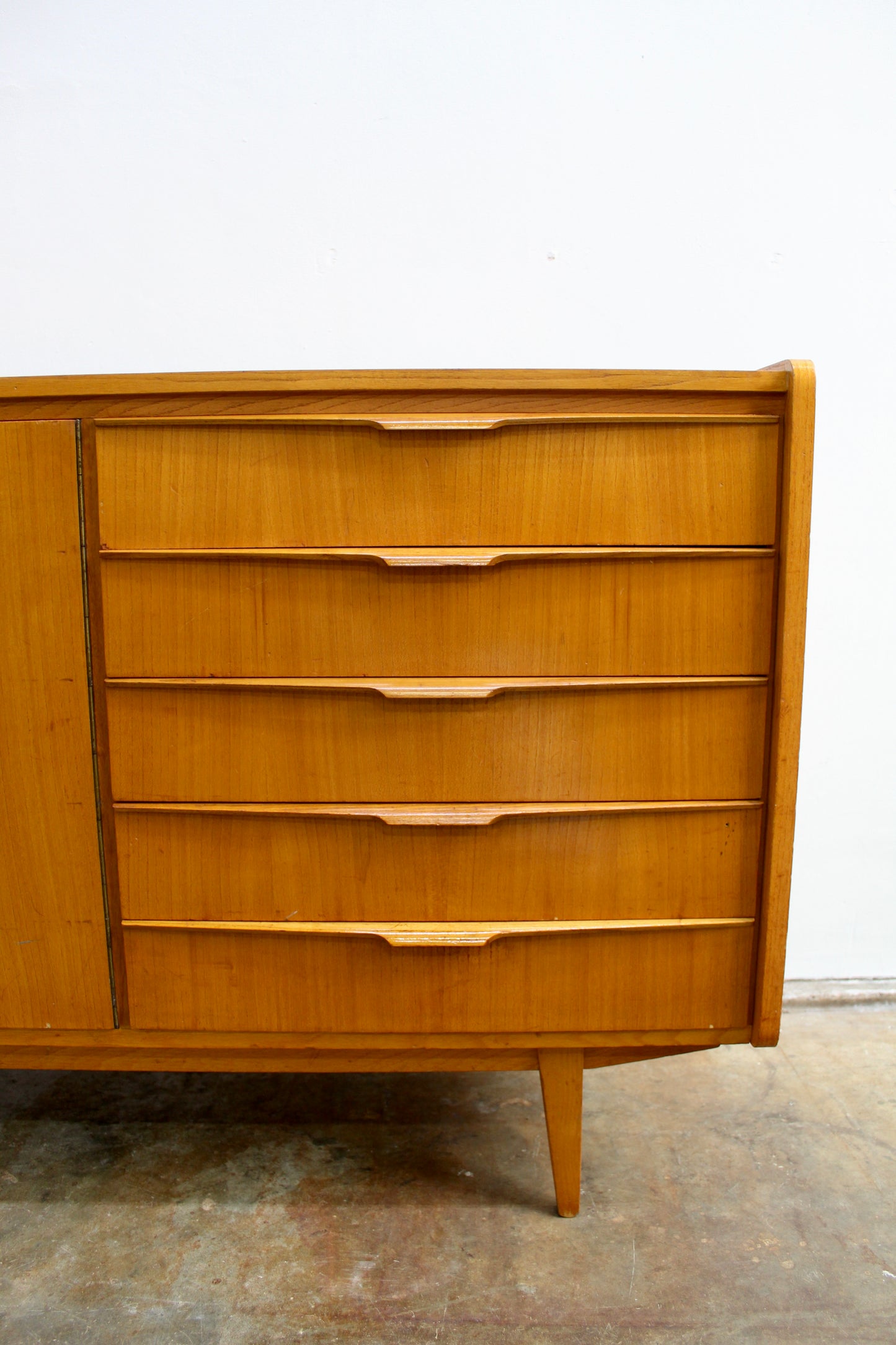 Jaren '60 dressoir, sideboard, licht hout