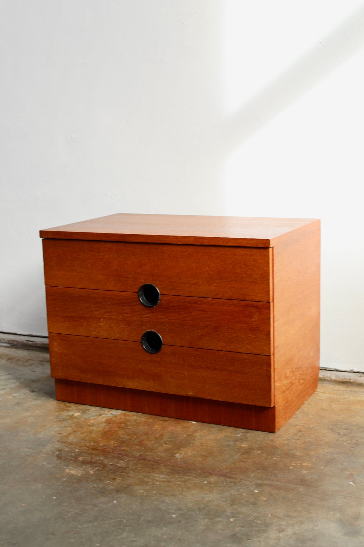 Jaren '60 nachtkastje teak