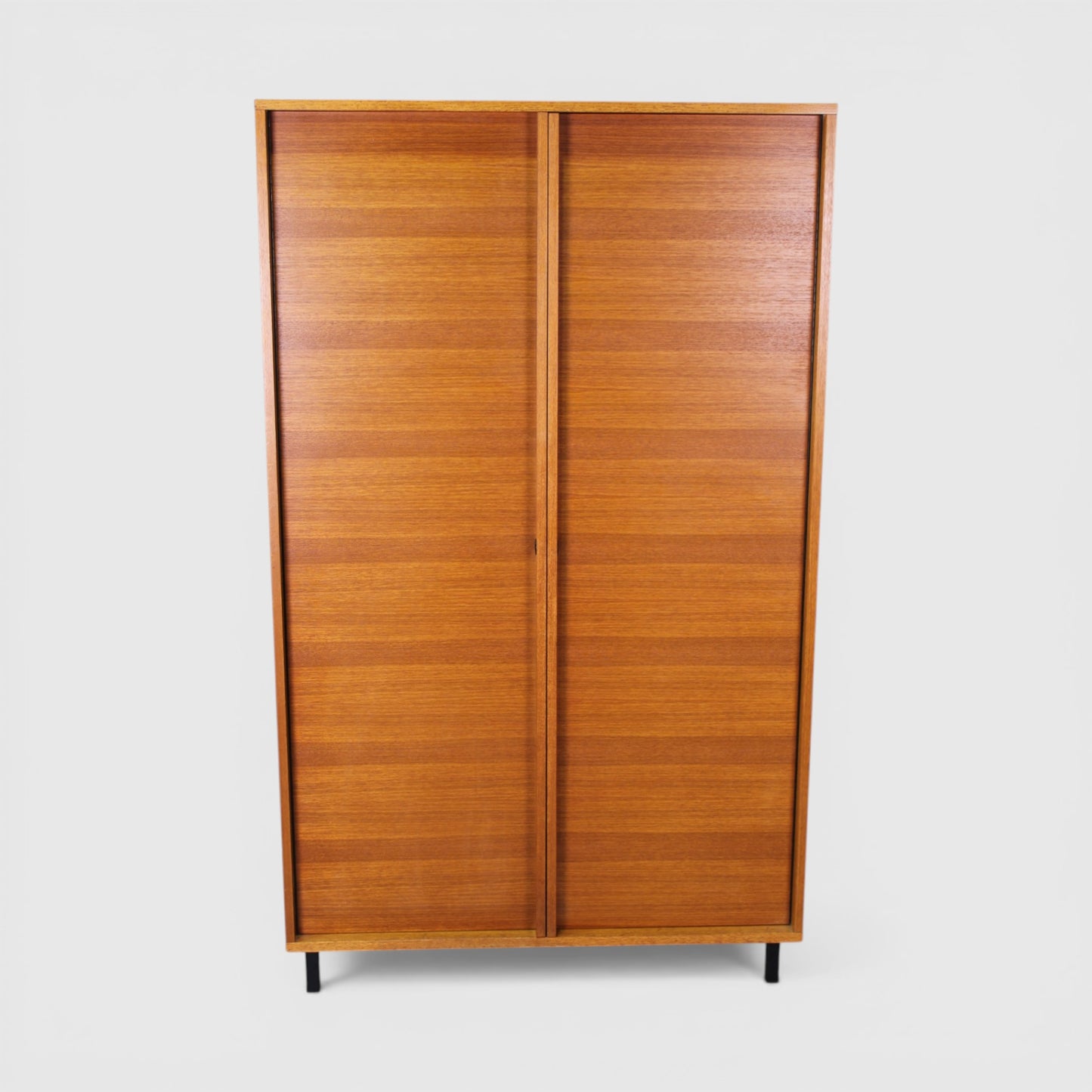 Design-Garderobenschrank Günter Renkel