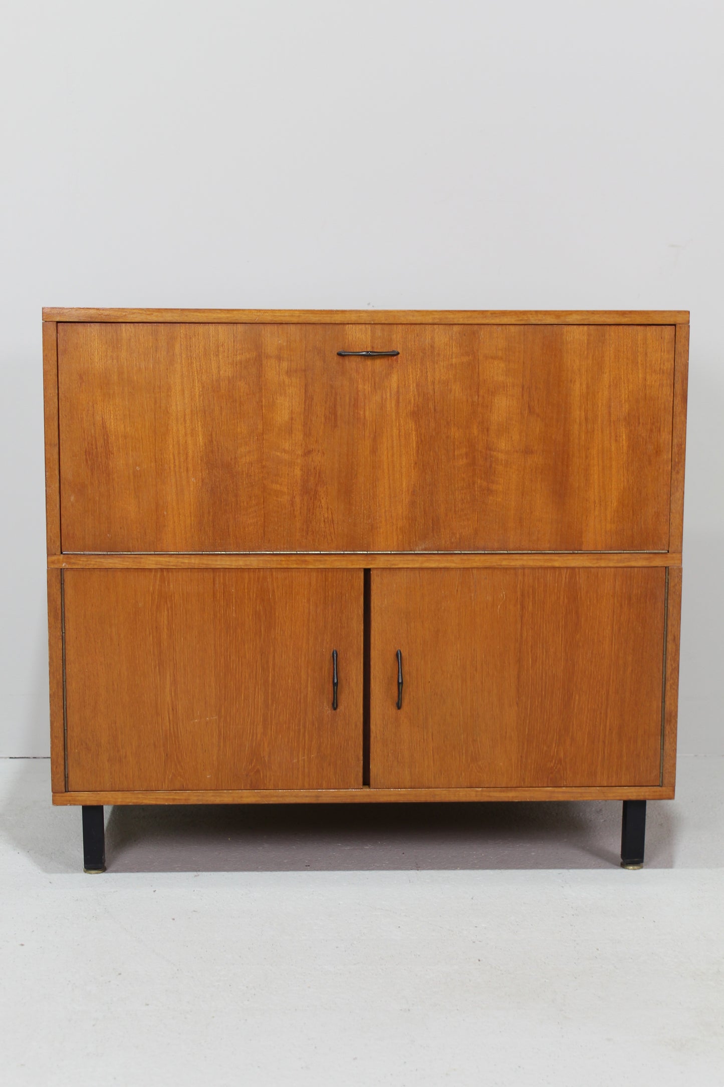 Vintage kastje, dressoir - teak, jaren '60