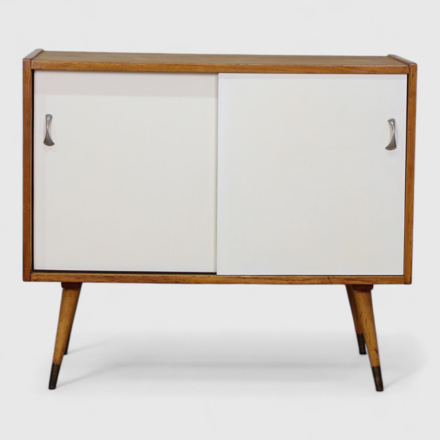 Vintage wit kastje jaren '60