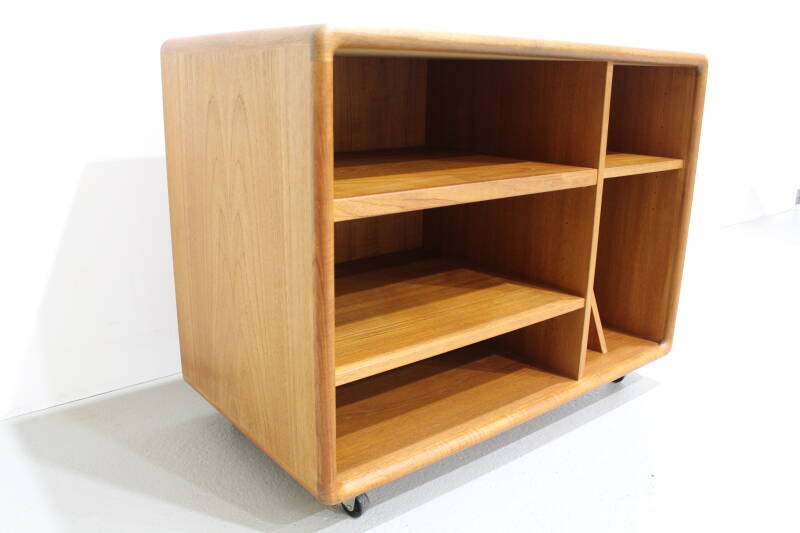 Vintage-Audioschrank, Fernsehschrank, dänisches Design – Dyrlund, 1960er Jahre | 01173