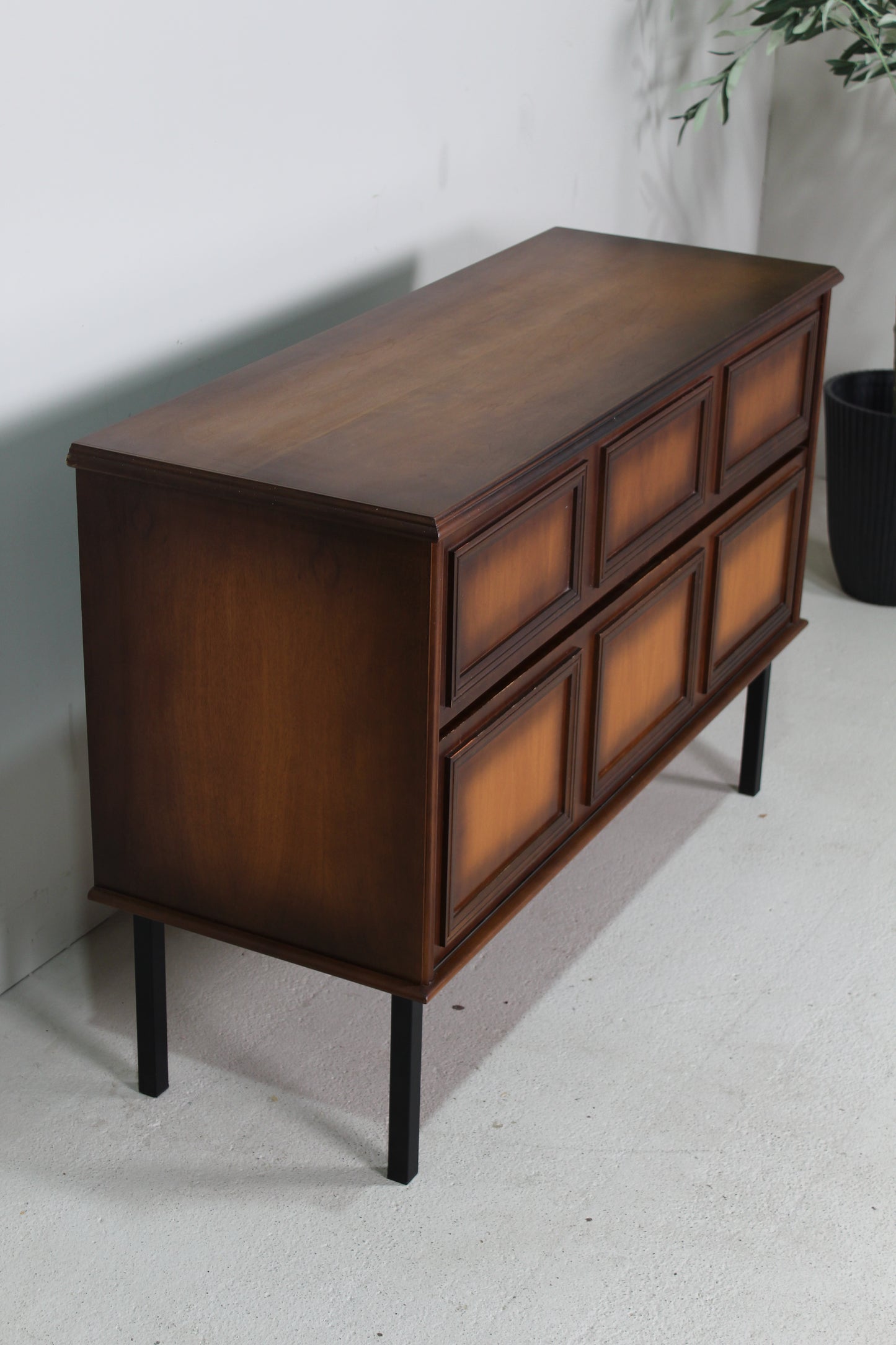 Vintage radiomeubel, radiokast, muziekmeubel