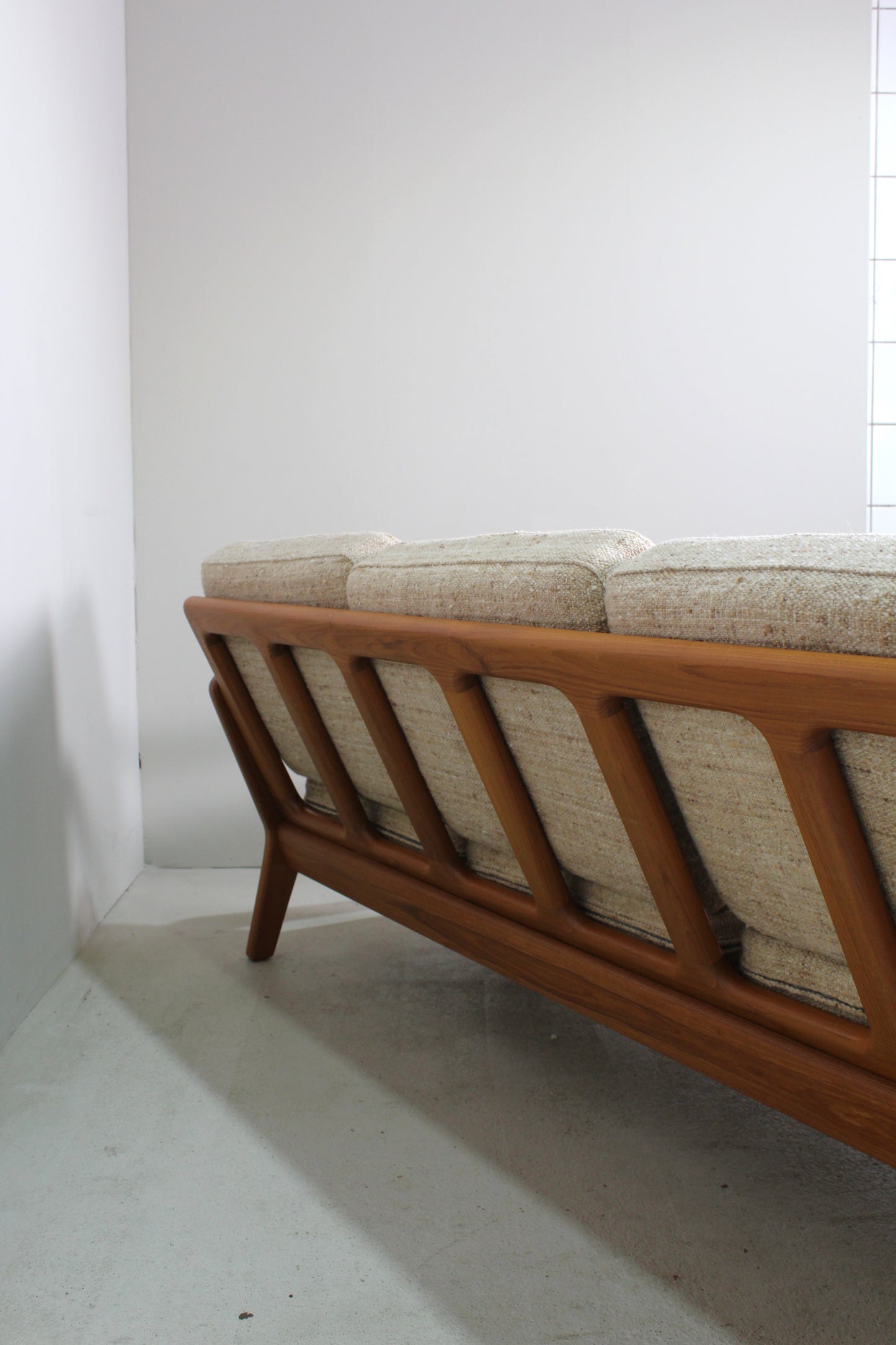 Vintage design (slaap-) bank Juul Kristensen