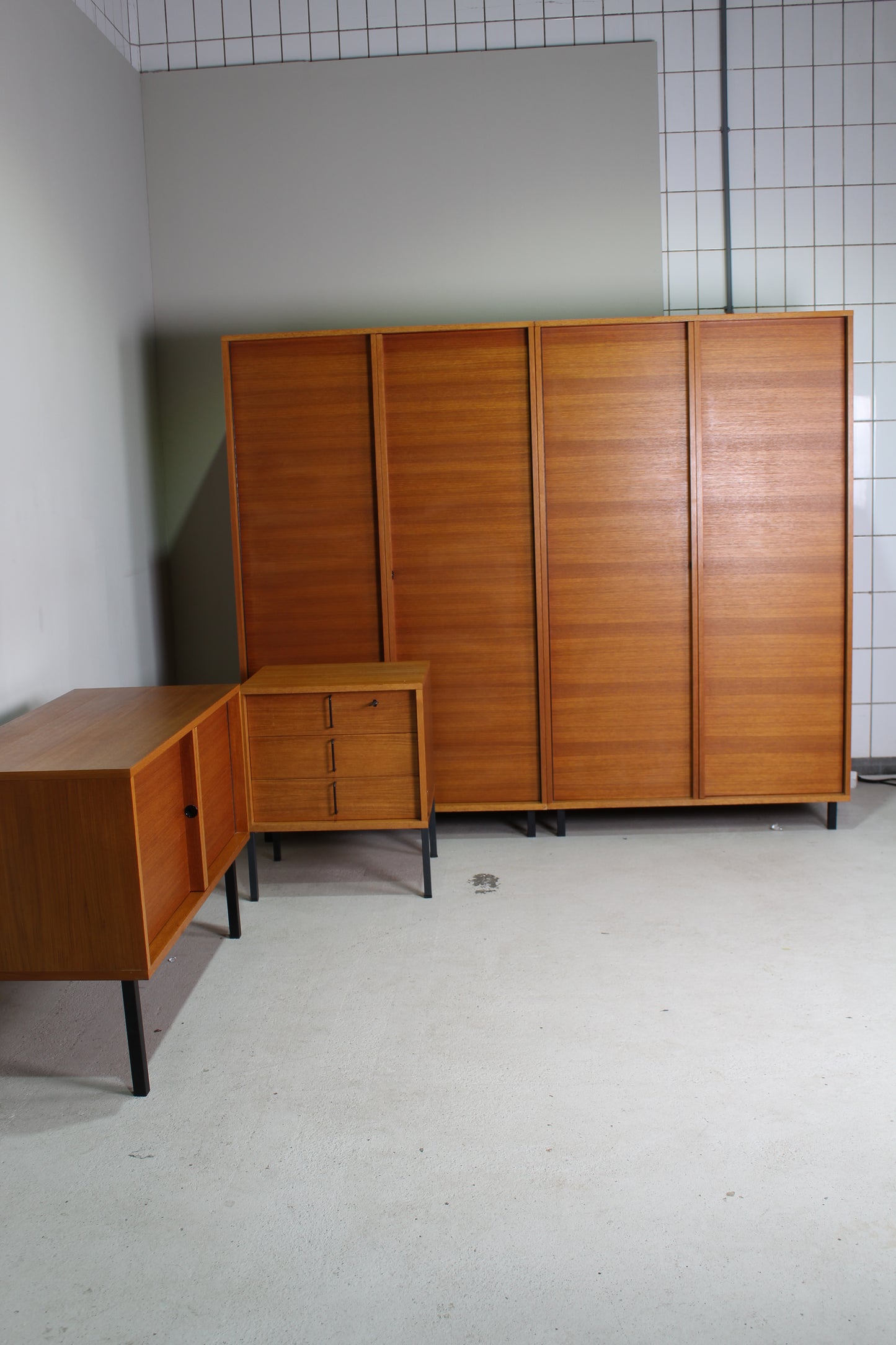 Design-Garderobenschrank Günter Renkel