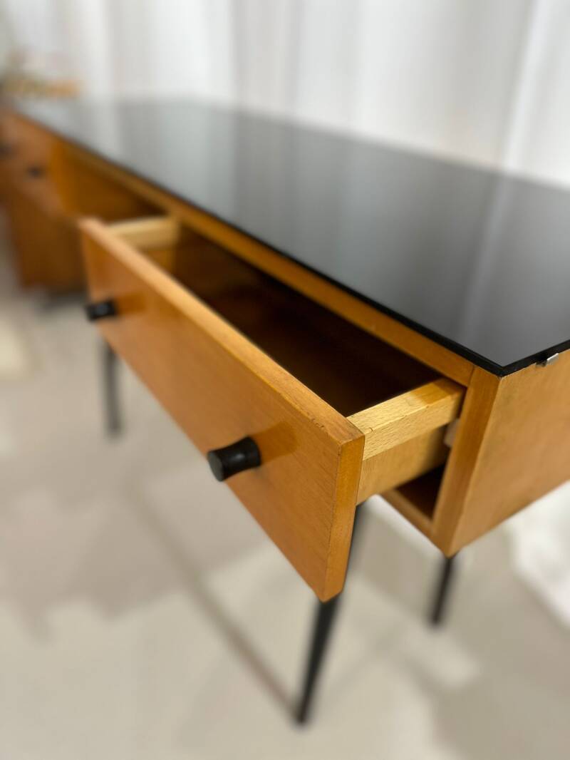 Beistelltisch im Vintage-Design, Konsolentisch Mojmir Pozar | 01006