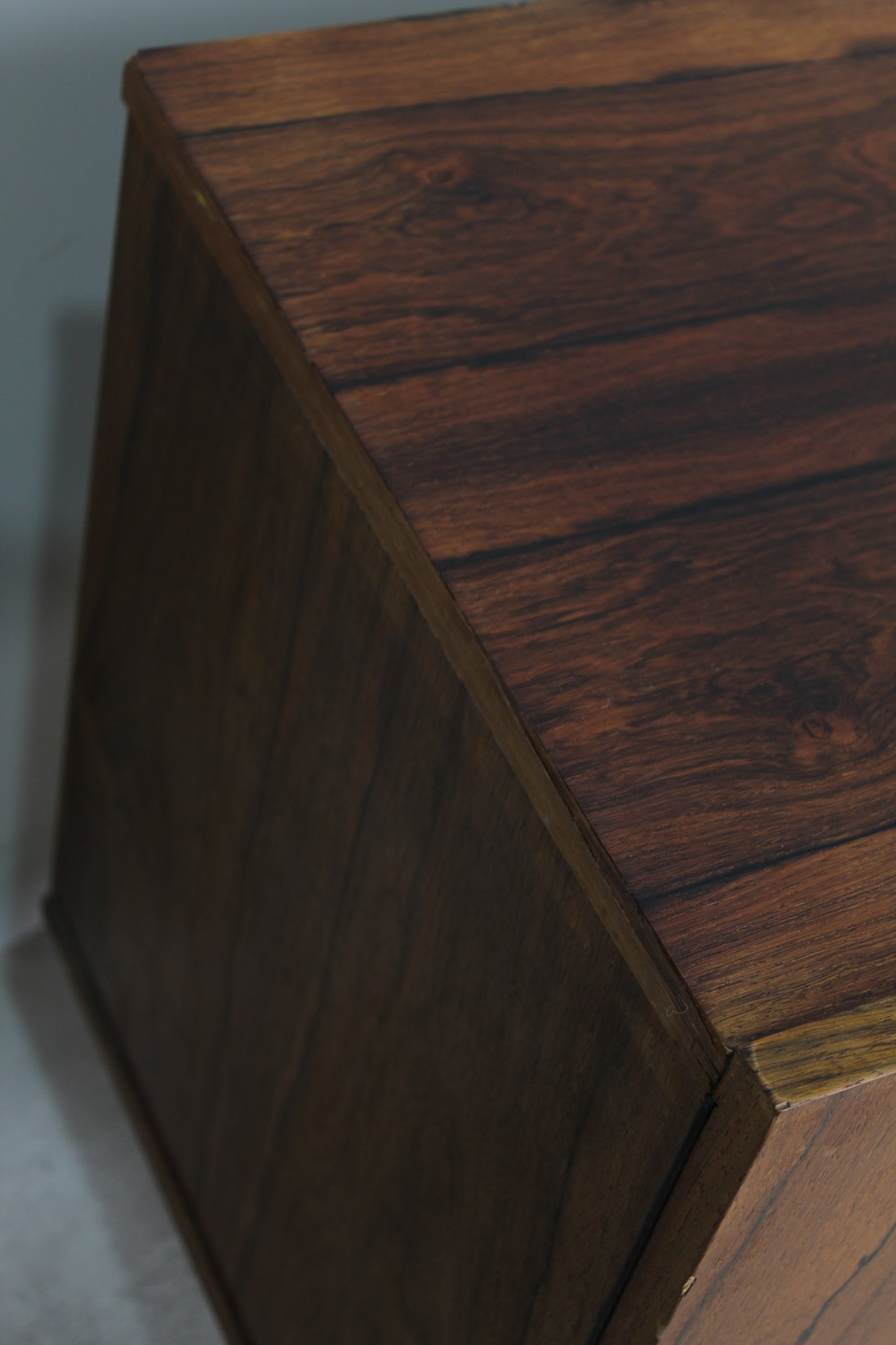 Mid century dressoir, sideboard palissander