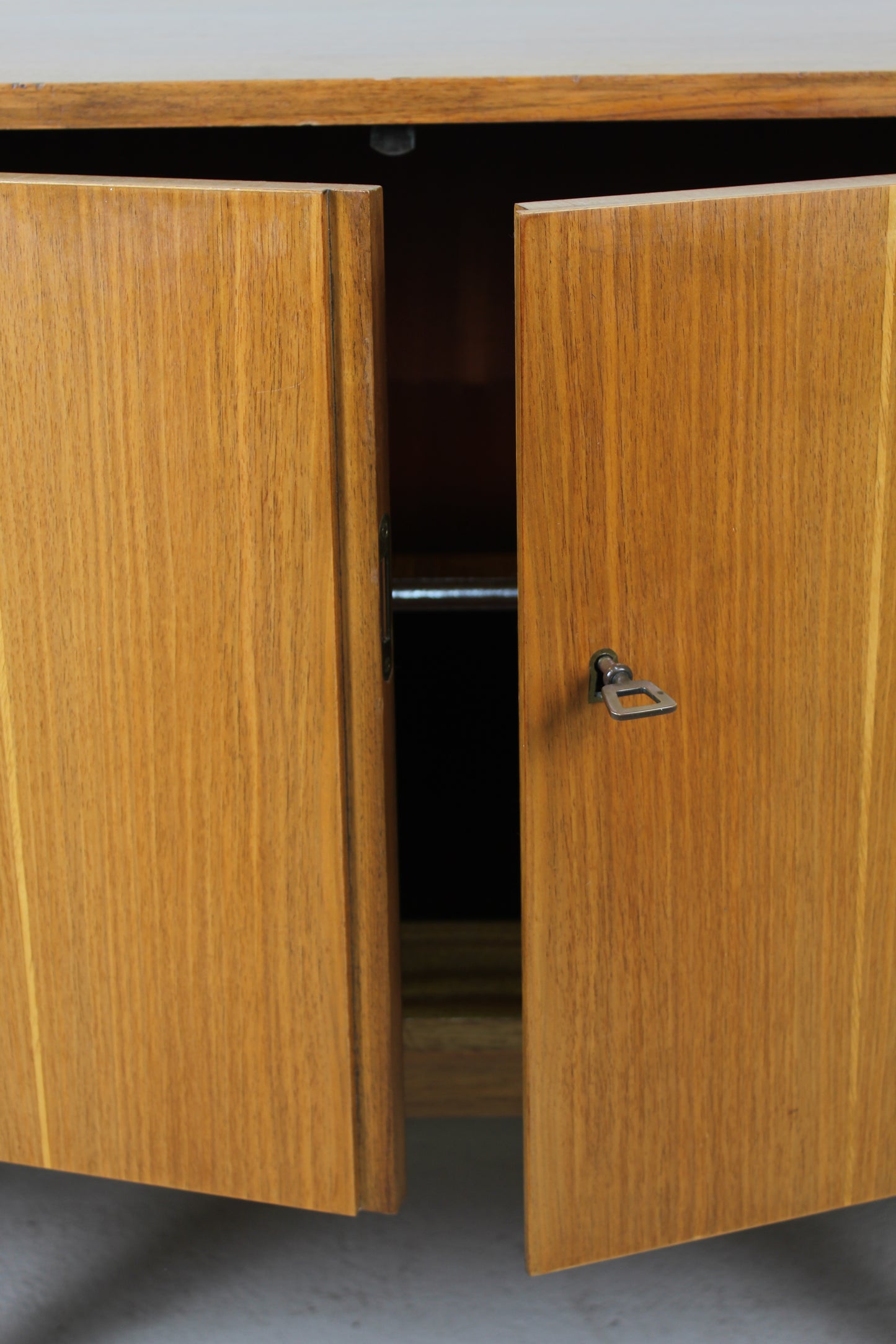 Vintage dressoir, sideboard jaren '60