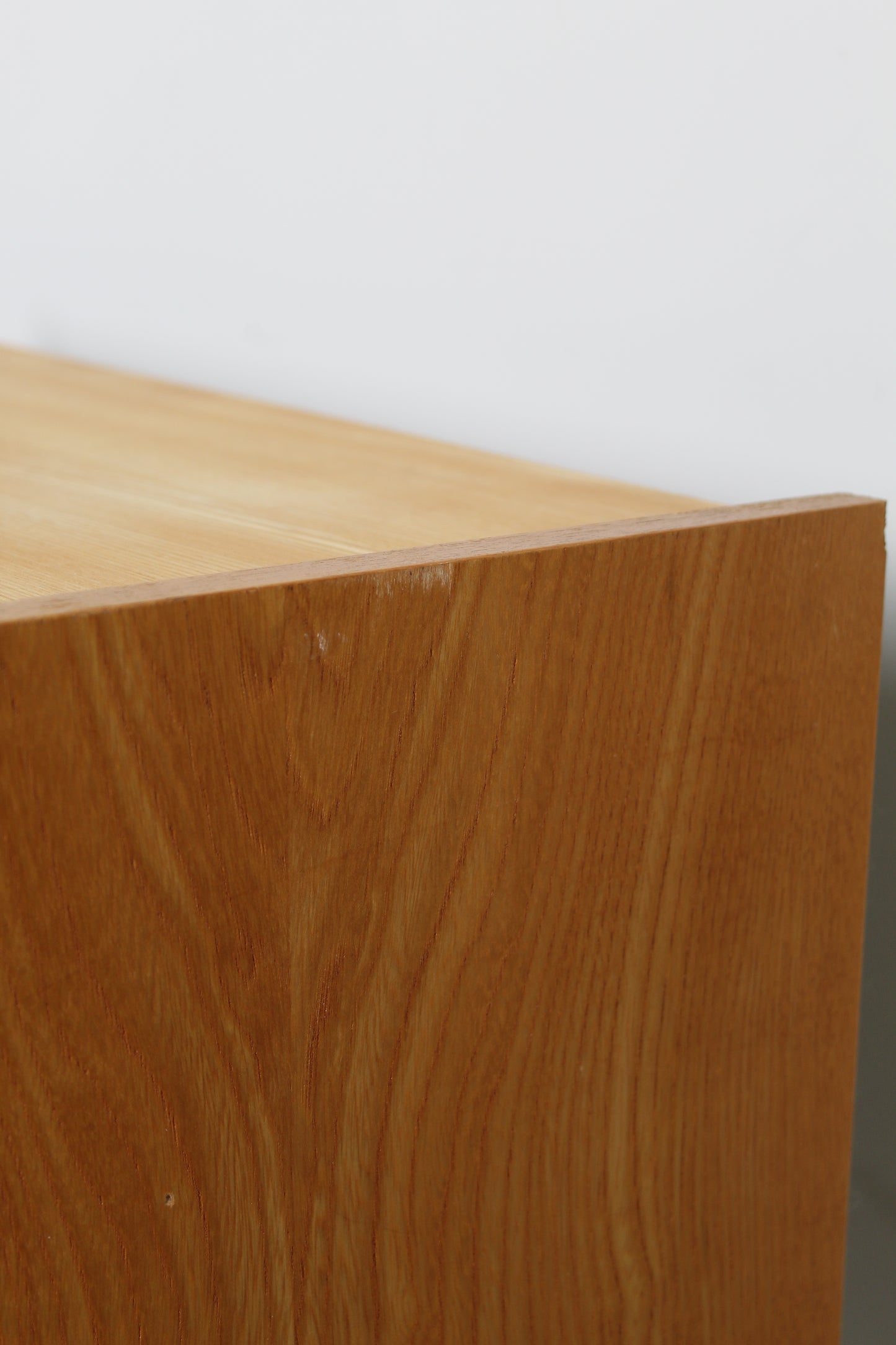 Vintage kastje schuifdeuren