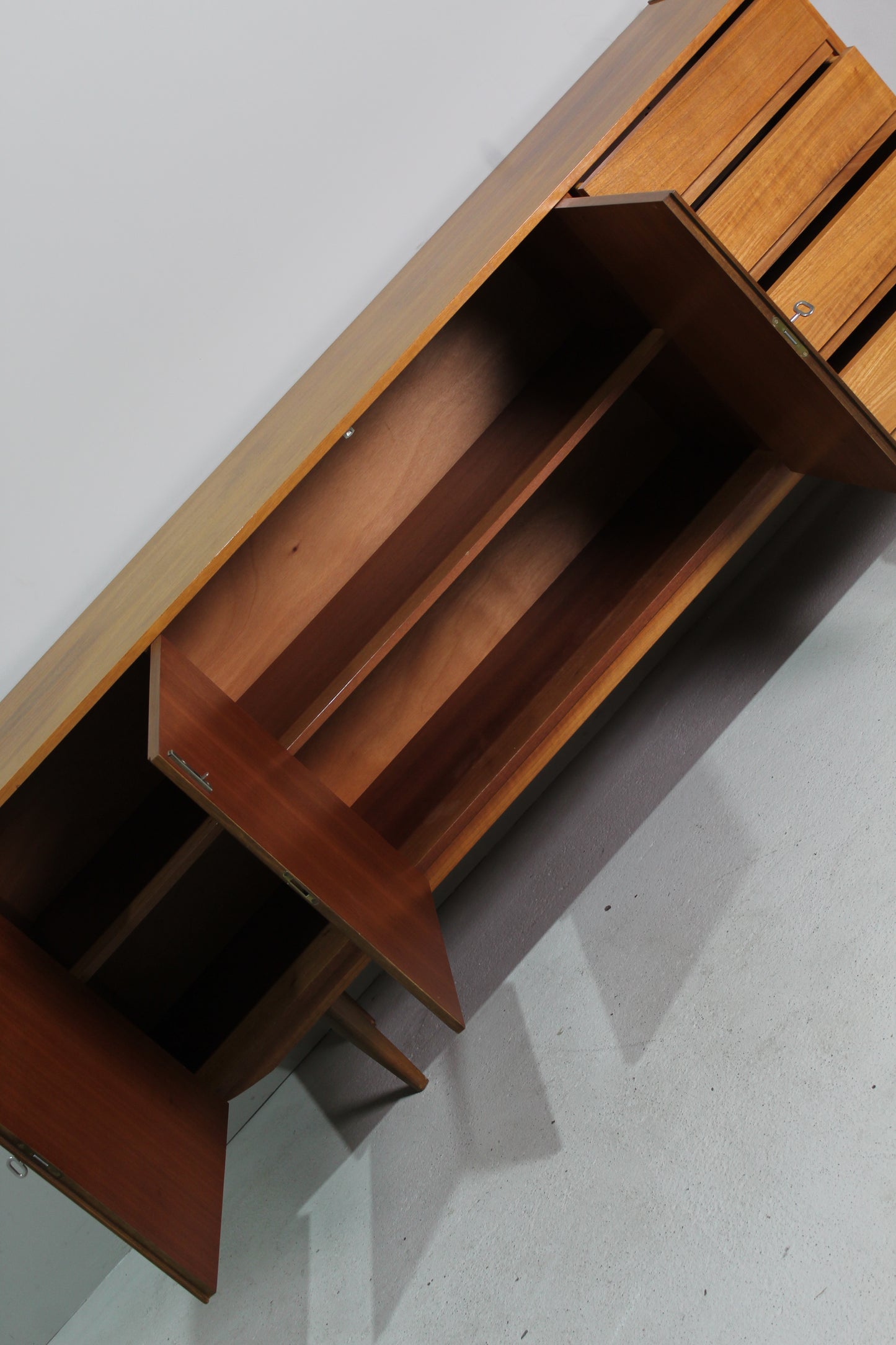 Vintage dressoir, sideboard jaren '60