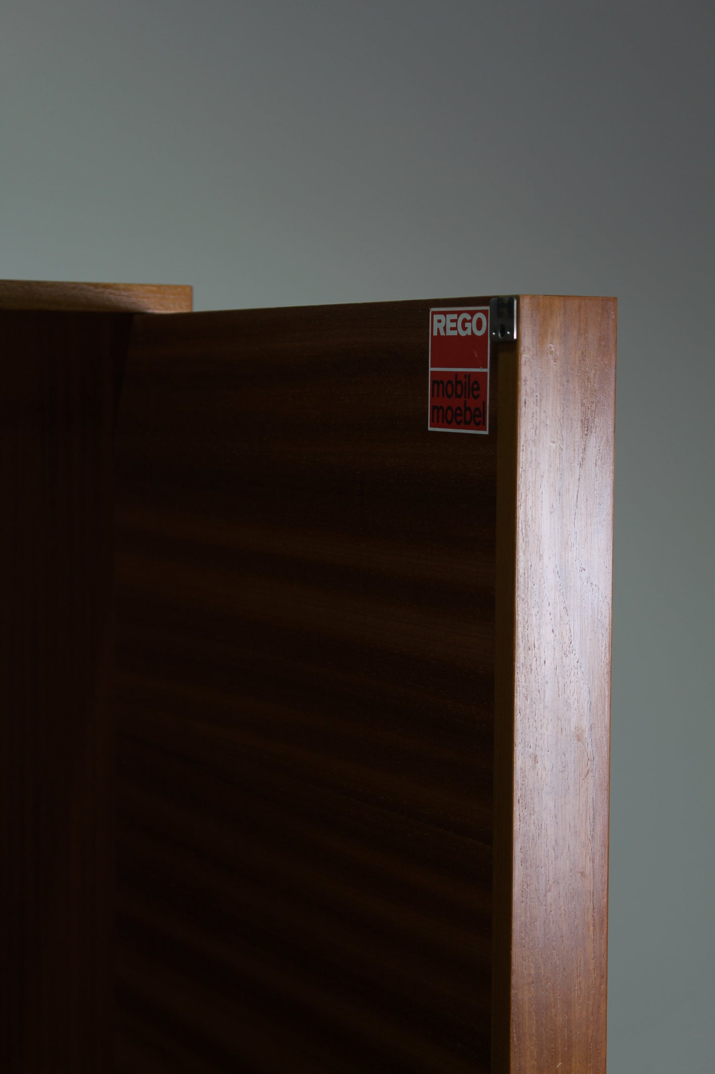 Design-Garderobenschrank Günter Renkel