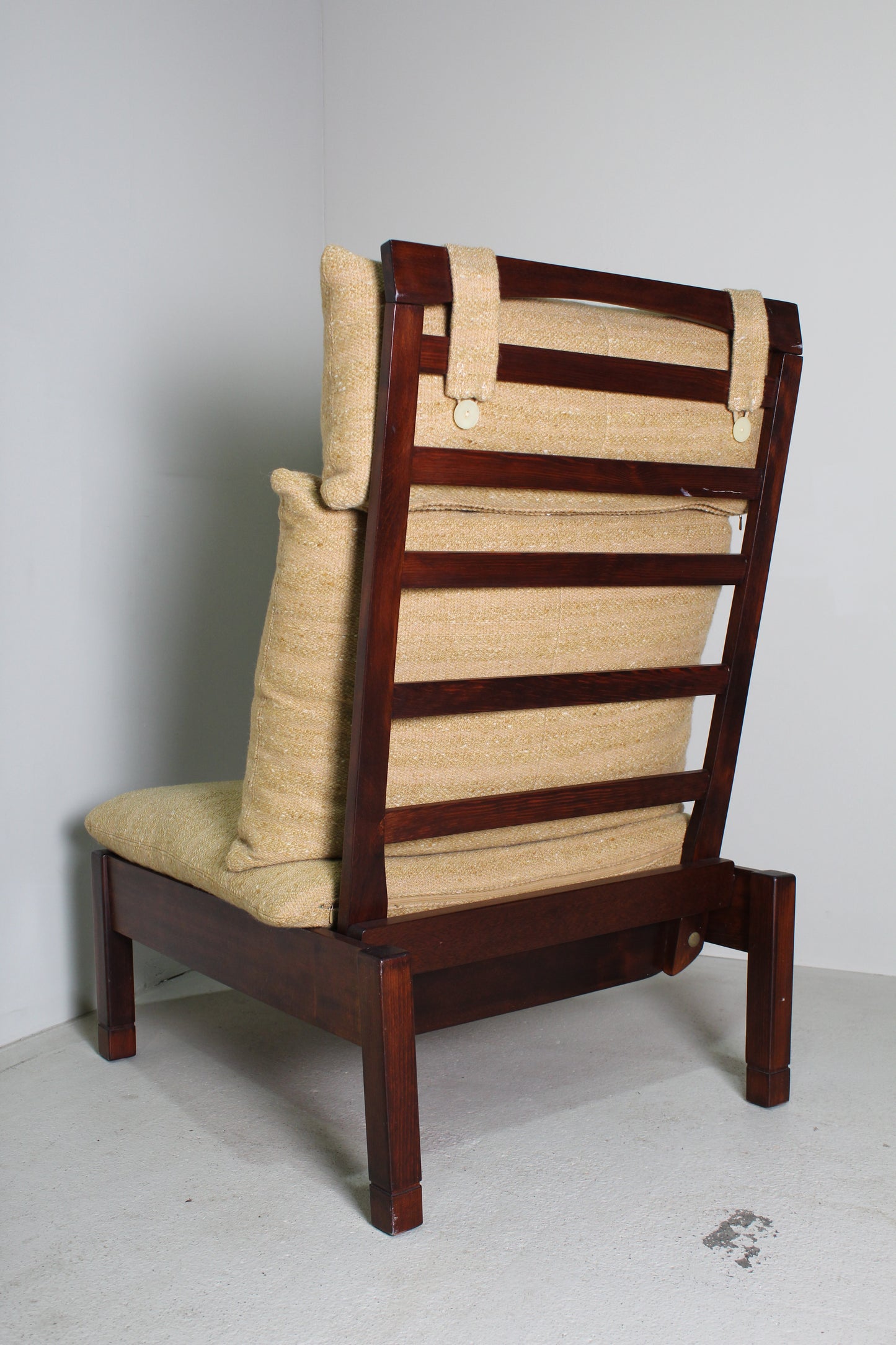 Vintage set fauteuil + bijzettafel uit 1975