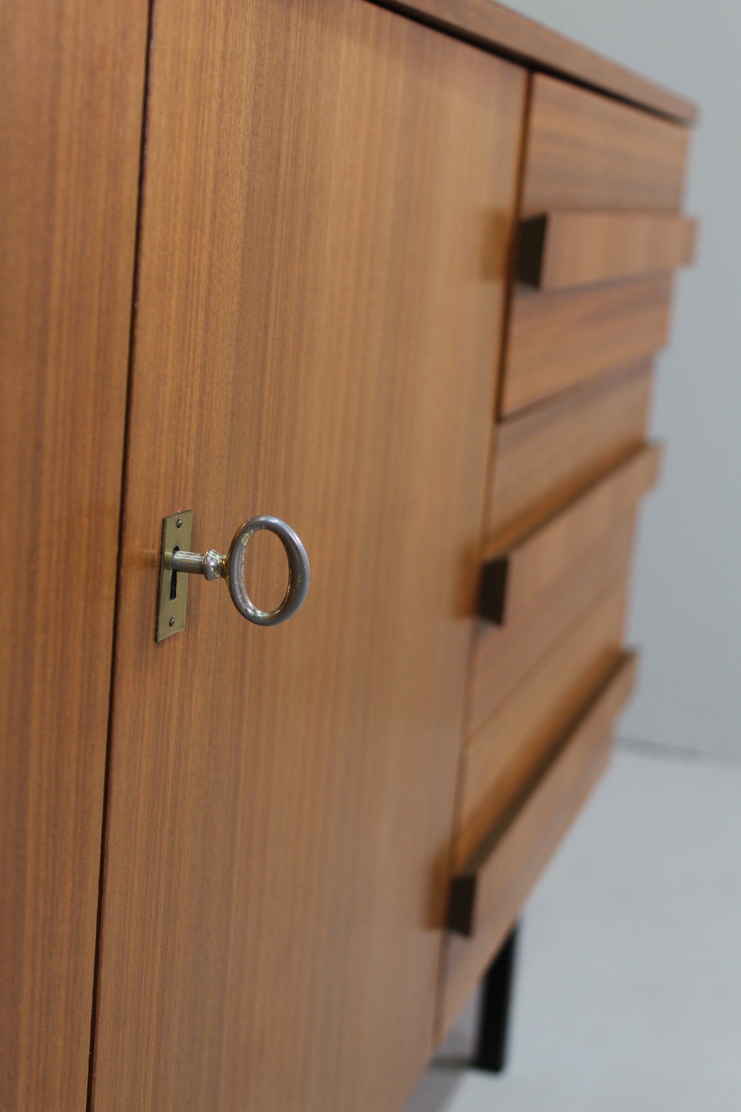 Vintage dressoir, sideboard - jaren '60
