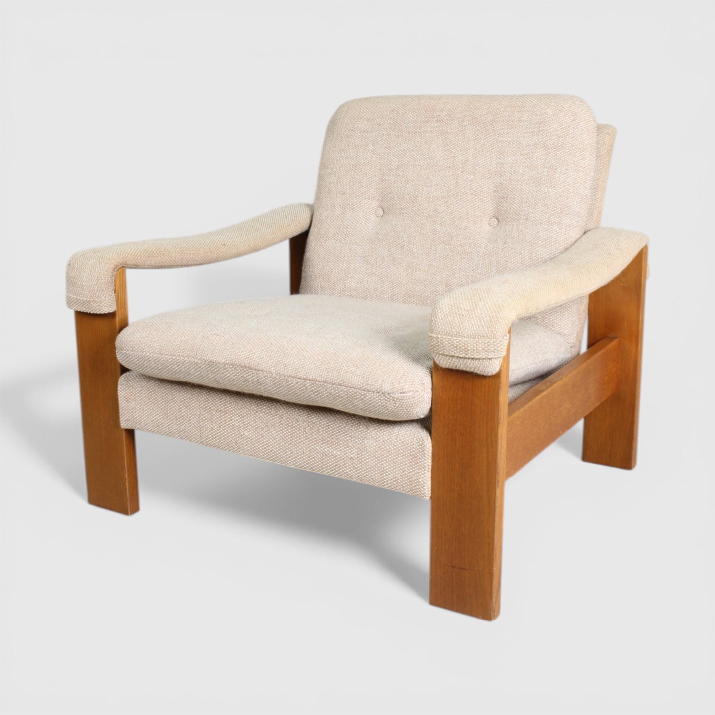 Vintage armchair, lounge chair, beige 1970s