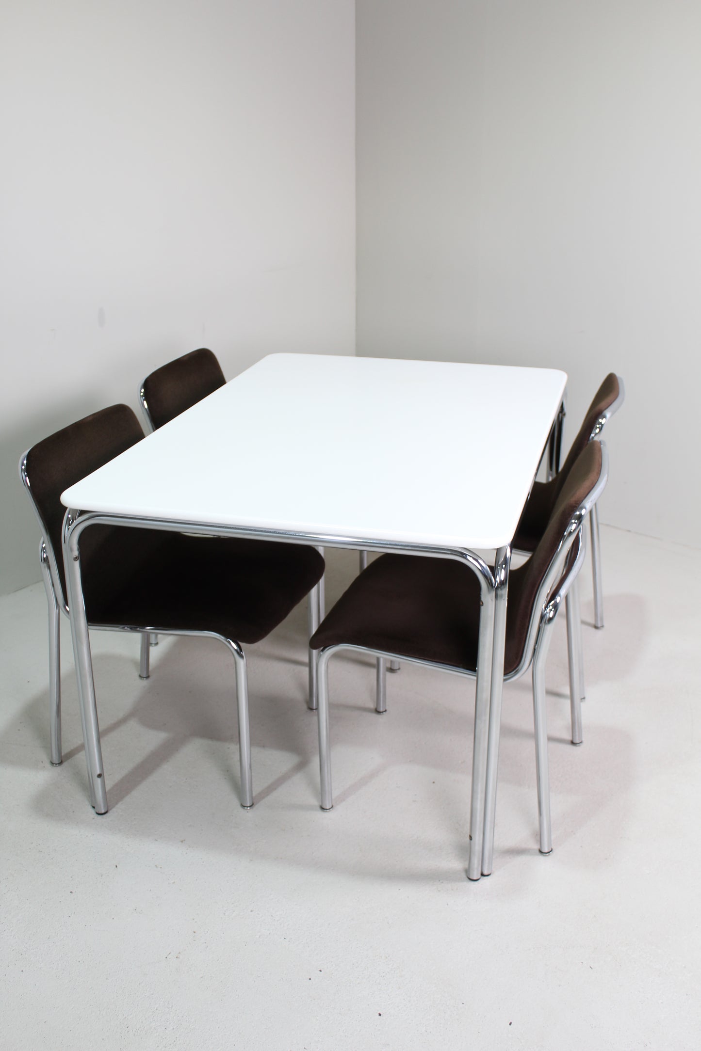 Vintage design eetkamerset, tafel en stoelen TECTA jaren '70