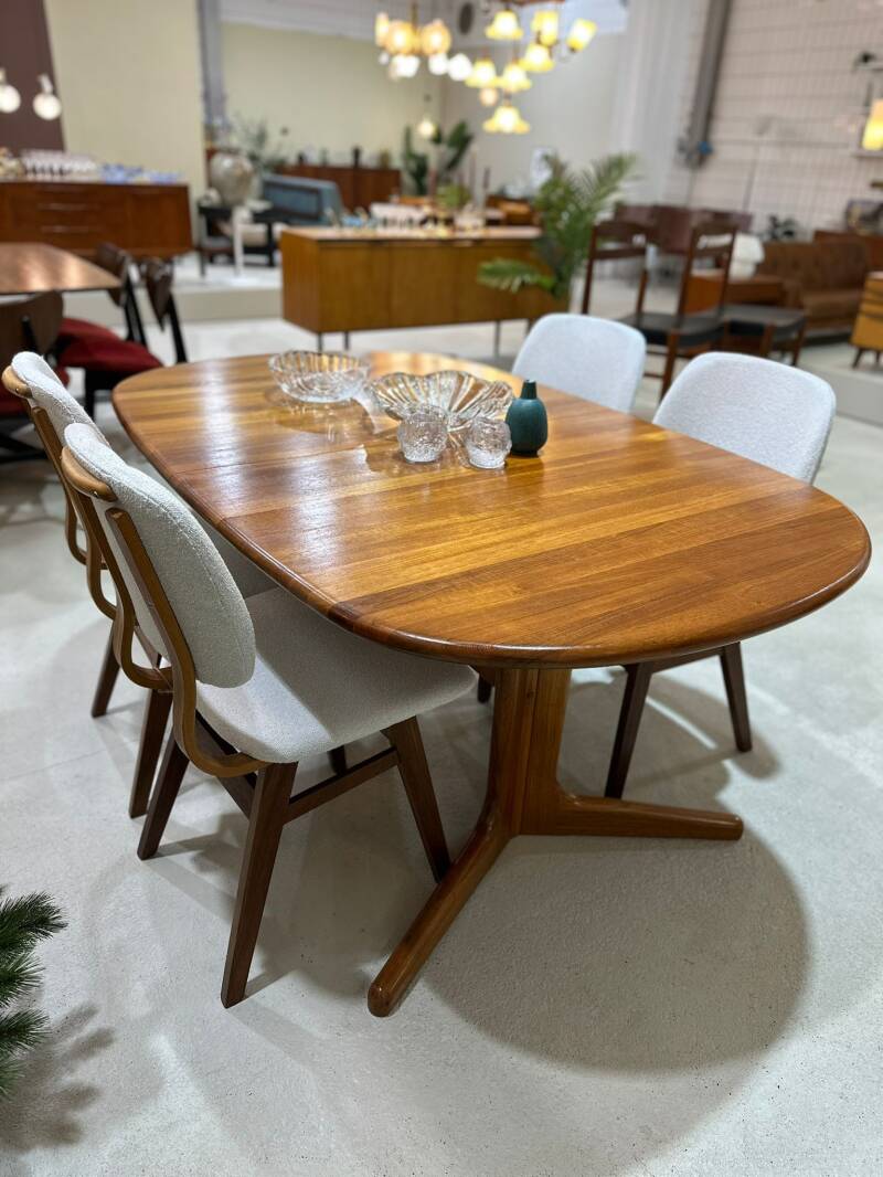 Vintage uitschuifbare eettafel, Deens design - ovaal, jaren '60 | 01449