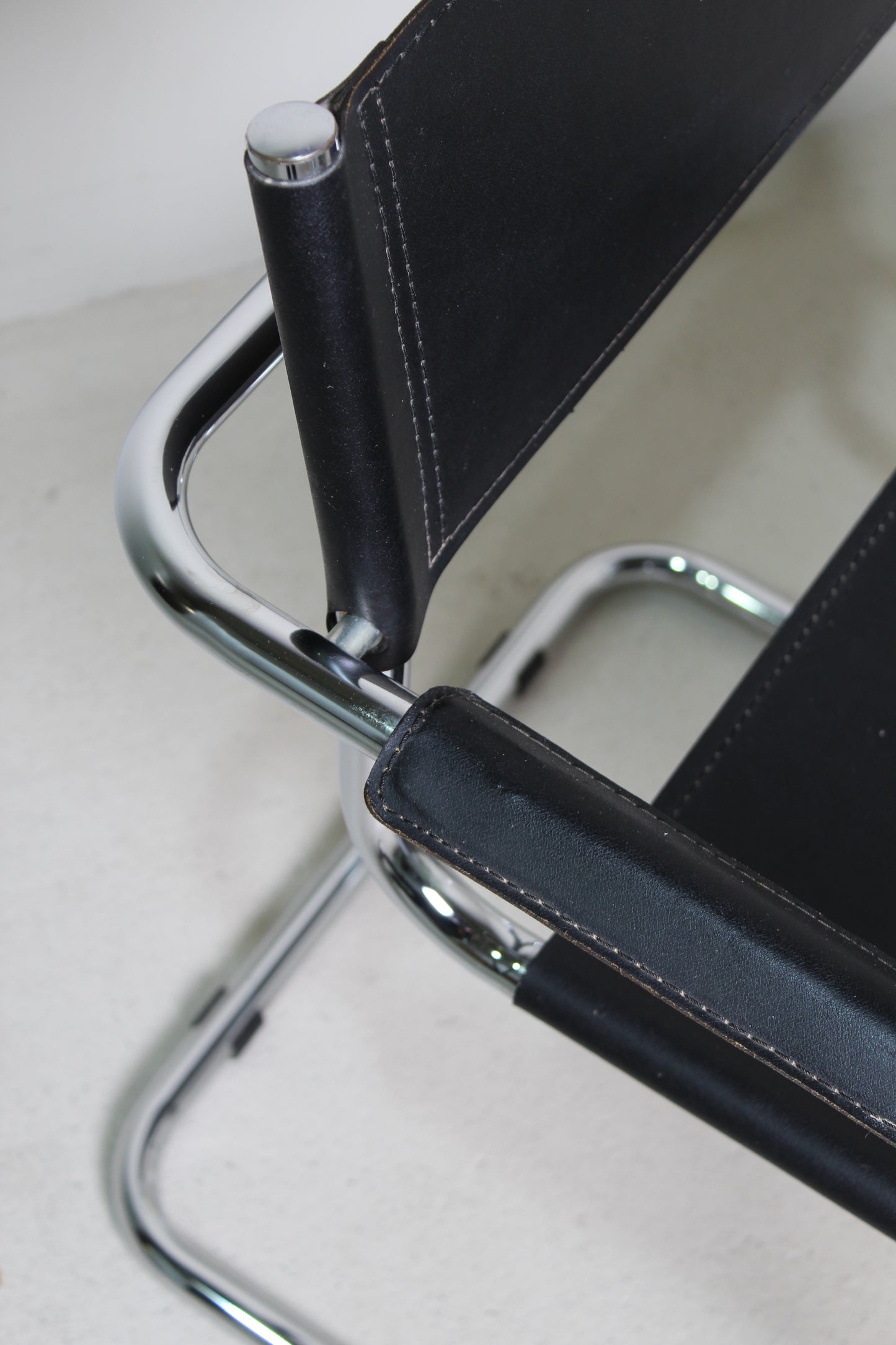 Vintage leren buisframestoel