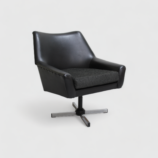 Vintage Sessel, Sitz - schwarzes Kunstleder, 1960er Jahre | 00938