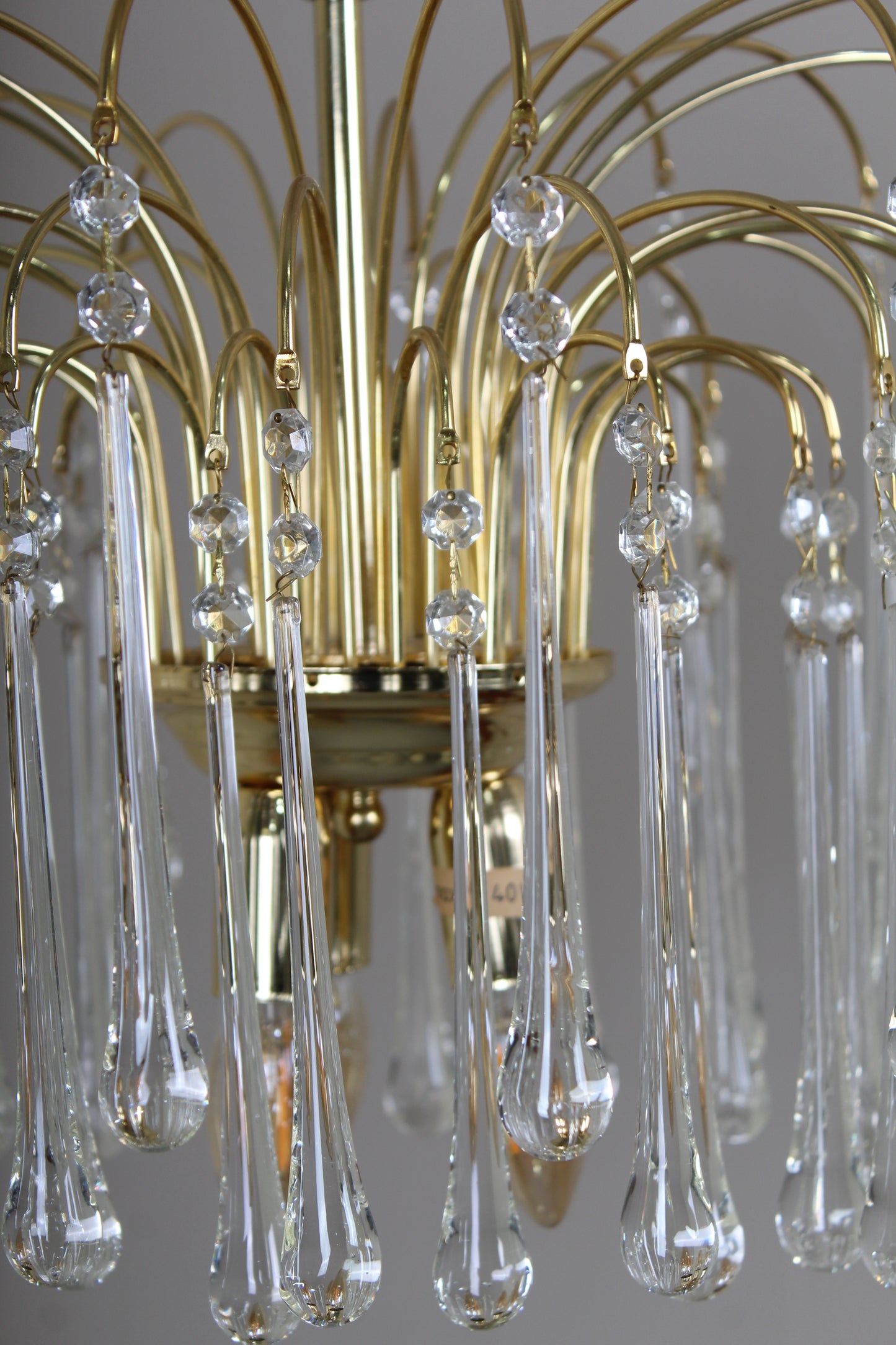 Vintage teardrop lamp transparant