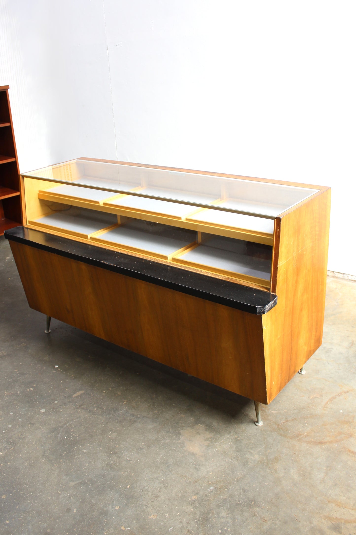 Mid century toonbank jaren '50