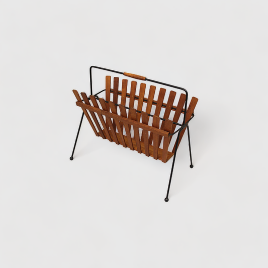 Vintage wooden reading basket | 00808