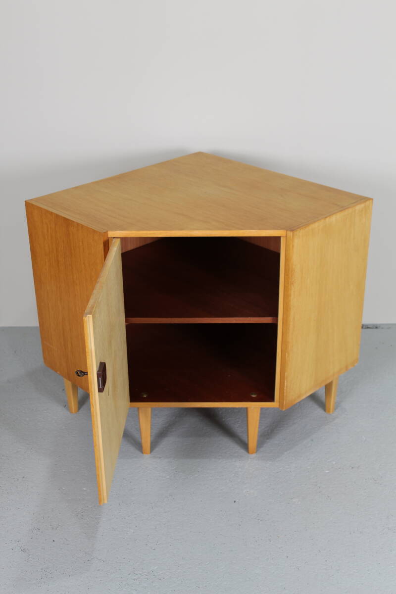 Vintage hoekkast, audiomeubel - jaren '60 | 01302